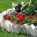 Декоративное ограждение для клумбы из кирпича Забор для клумбы из кирпича